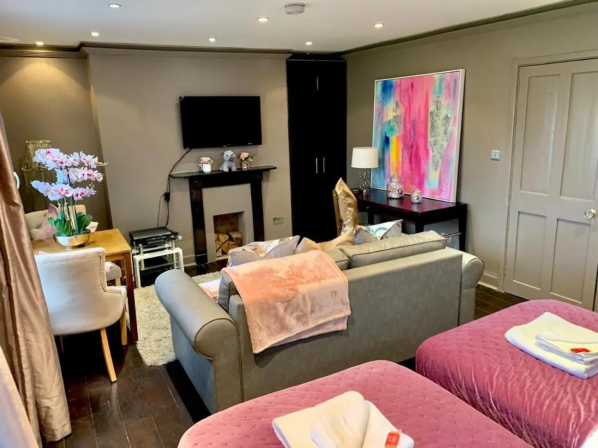 Apartment Emmanuel Block - Cambridge City Centre By Koala & Tree Short Lets & Serviced Accommodation
