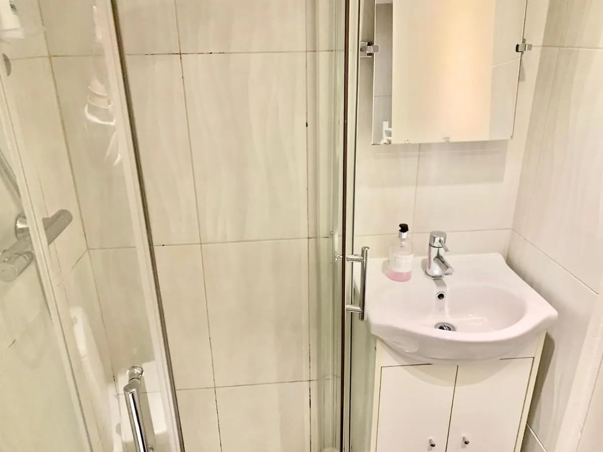 Emmanuel Block - Cambridge City Centre By Koala & Tree Short Lets & Serviced Accommodation Apartment Cambridge (Cambridgeshire)